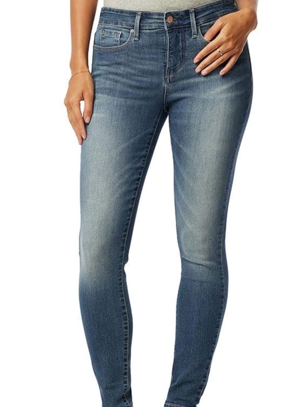 Levi Strauss totally shaping ultimate pull on skinny jeans